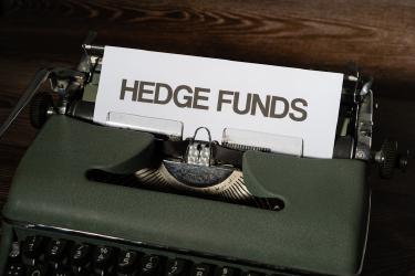 Stable Value Funds Outperform Money Markets in 2025